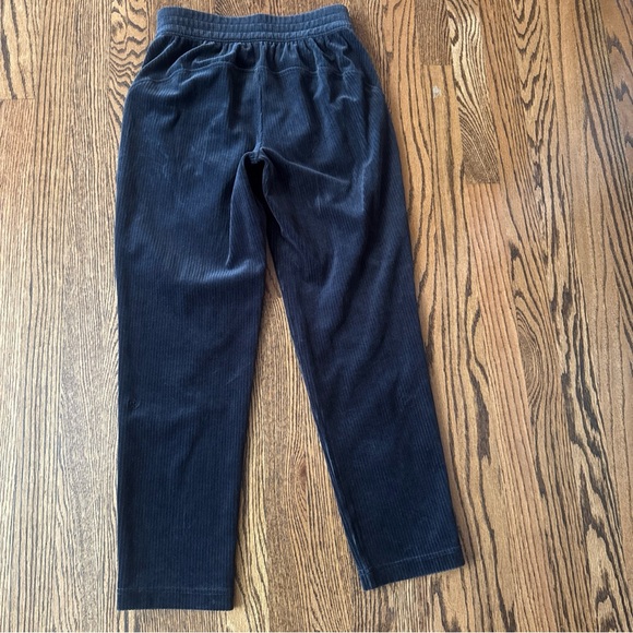 Lululemon scuba straight leg 7/8 ankle velvet corduroy size 2 - Picture 2 of 8